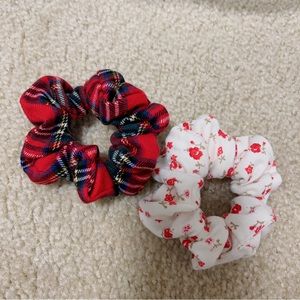 Brandy Melville Hair Scrunchies